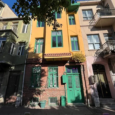House * Стамбул
